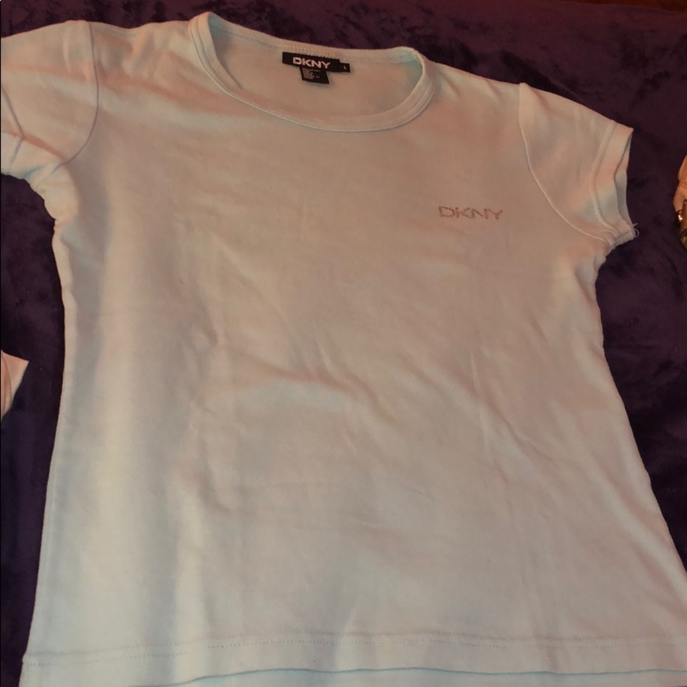 Classy baby blue DKNY top - Picture 2 of 2
